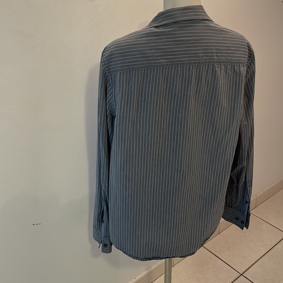 Penguin Blue Button Down , Size M - Picture 3 of 4